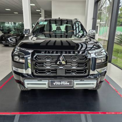 MITSUBISHI TRITON 2.4 BITURBO DIESEL CD TERRA 4X4 AUTOMÁTICO MITSUBISHI TRITON 2.4 BITURBO DIESEL CD TERRA 4X4 AUTOMÁTICO